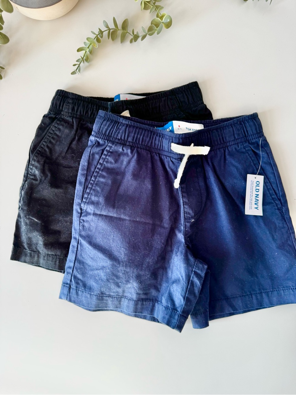 Old Navy Boys Shorts Bundle Size S 6-7 Navy & Black Casual Summer Shorts